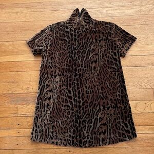 NICOLE MILLER PEA IN THE POD VELVET LEOPARD MATERNITY TOP SHORT SLEEVE SMALL